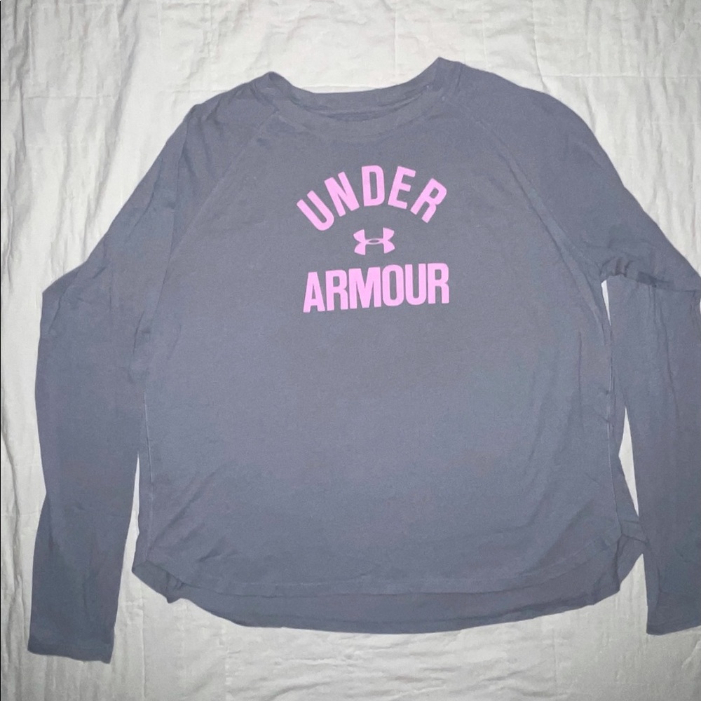 UA ladies Sz L long sleeve top